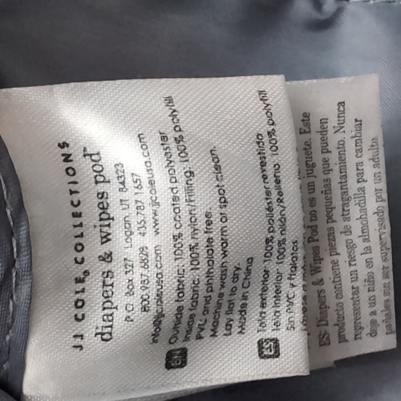 JJ Cole Collections Portable/Wipeable Diapers And Wipes Pod With Change Pad . - Picture 10 of 13